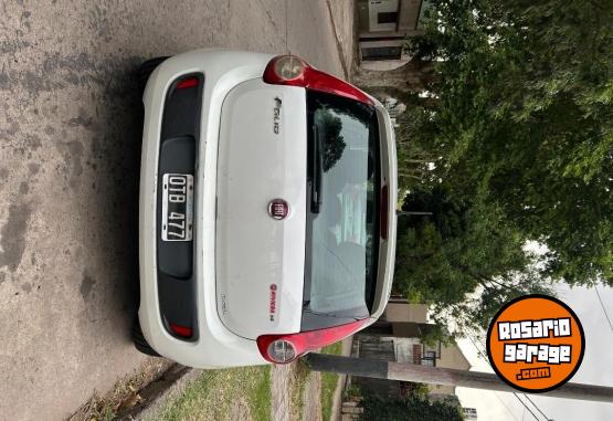 Autos - Fiat Palio Novo Attractive 2015 Nafta 163690Km - En Venta