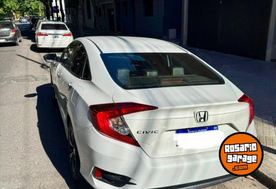 Autos - Honda Civic 2018 Nafta 152000Km - En Venta