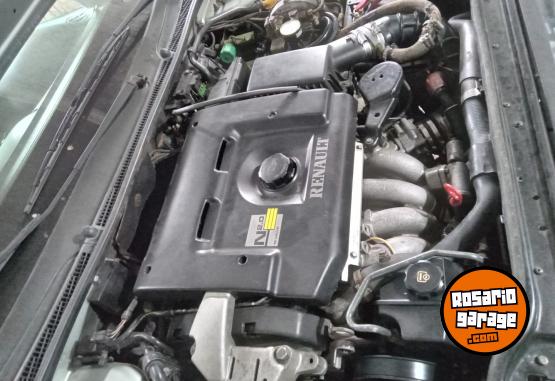 Autos - Renault Laguna rxe 1996 GNC 202000Km - En Venta