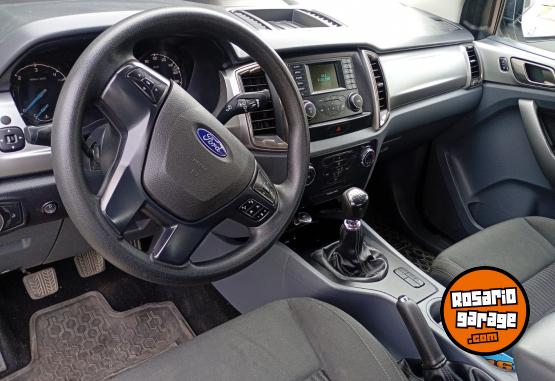 Camionetas - Ford Ranger 2022 Diesel 70000Km - En Venta