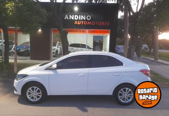 Autos - Chevrolet Prisma voyage siena 408 2013 Nafta 142000Km - En Venta