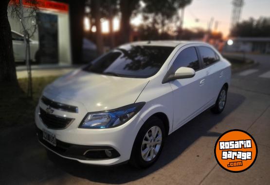 Autos - Chevrolet Prisma voyage siena 408 2013 Nafta 142000Km - En Venta