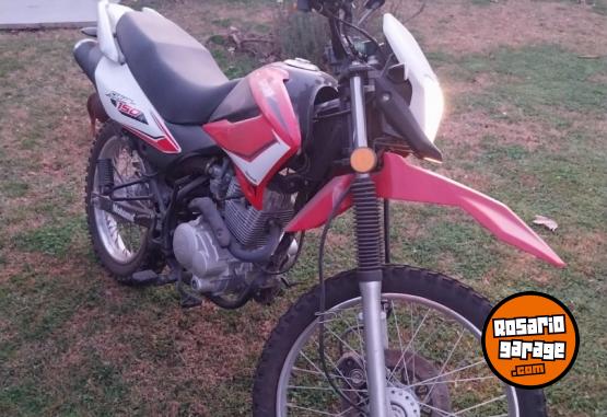 Motos - Motomel Skua 150 2023 Nafta 3700Km - En Venta