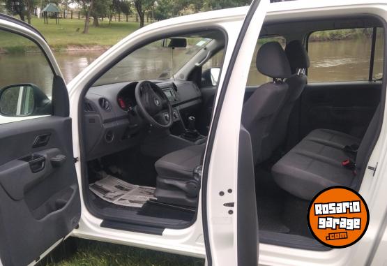Camionetas - Volkswagen Amarok 4x4 starline 2.0 2015 Diesel 250000Km - En Venta