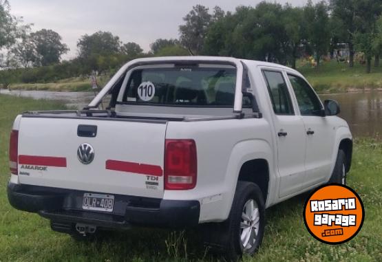 Camionetas - Volkswagen Amarok 4x4 starline 2.0 2015 Diesel 250000Km - En Venta
