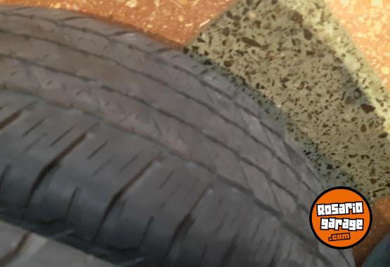 Accesorios para Autos - NEUMATICOS BRIGESTONE USADOS -265/60/18 - En Venta