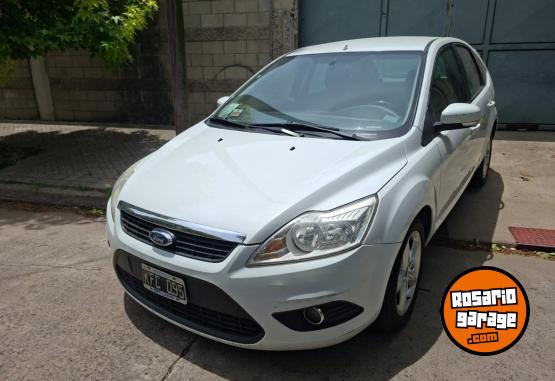 Autos - Ford Focus 1.6 2011 Nafta 160000Km - En Venta