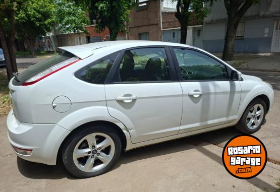 Autos - Ford Focus 1.6 2011 Nafta 160000Km - En Venta