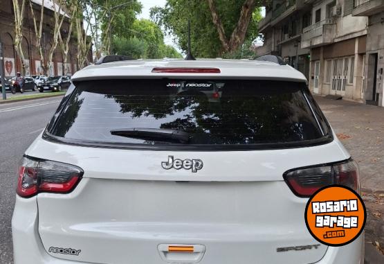 Camionetas - Jeep Jeep compass Sport 2.4 2021 Nafta 56000Km - En Venta