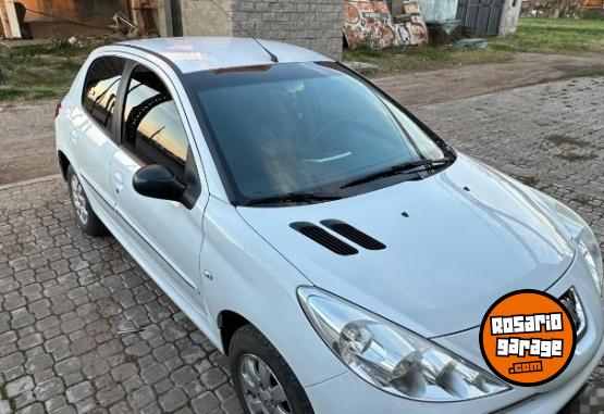 Autos - Peugeot 207 compact allure 2013 Nafta 100000Km - En Venta
