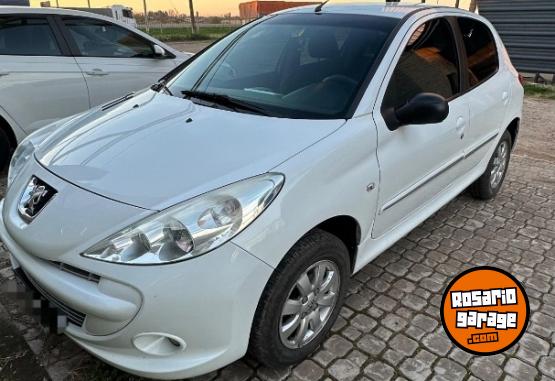 Autos - Peugeot 207 compact allure 2013 Nafta 100000Km - En Venta