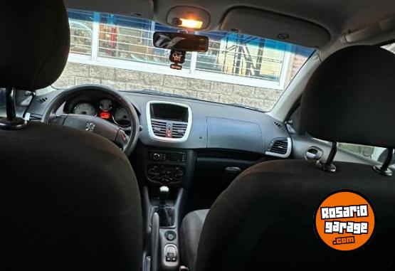 Autos - Peugeot 207 compact allure 2013 Nafta 100000Km - En Venta