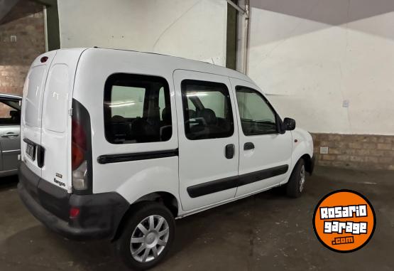 Utilitarios - Renault Kangoo 2007 Nafta 260Km - En Venta