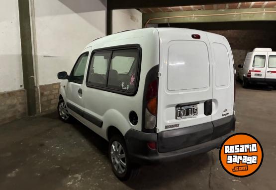 Utilitarios - Renault Kangoo 2007 Nafta 260Km - En Venta