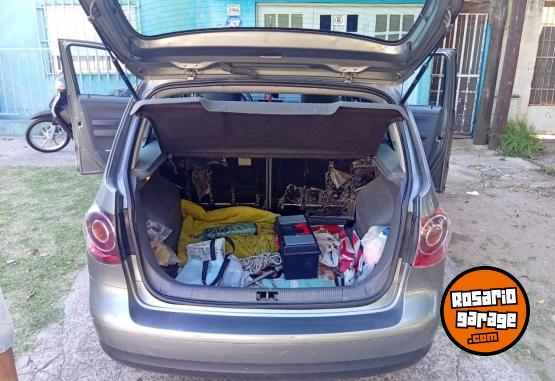 Autos - Volkswagen Suran 2007 Nafta 100000Km - En Venta