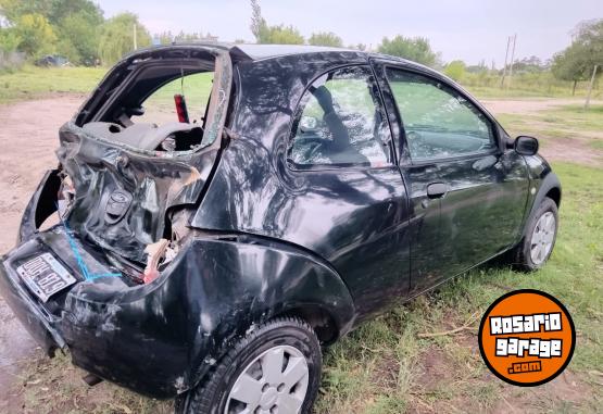 Autos - Ford Ka 2001 Nafta 250000Km - En Venta