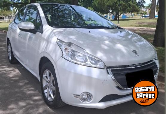Autos - Peugeot 208 2016 Nafta 138000Km - En Venta