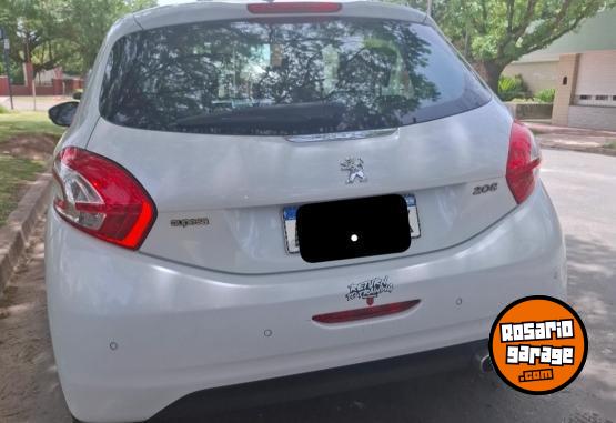 Autos - Peugeot 208 2016 Nafta 138000Km - En Venta