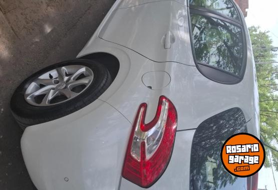 Autos - Peugeot 208 2016 Nafta 138000Km - En Venta