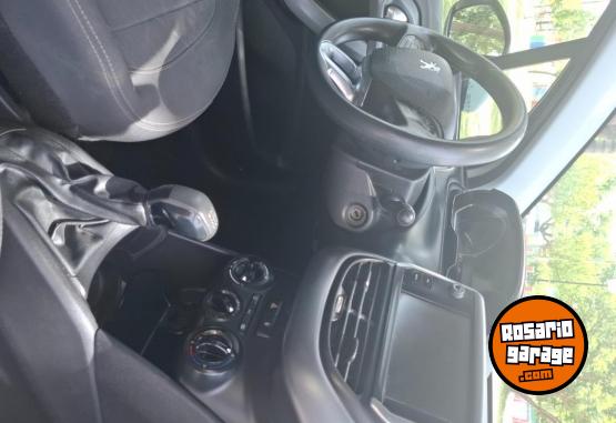 Autos - Peugeot 208 2016 Nafta 138000Km - En Venta