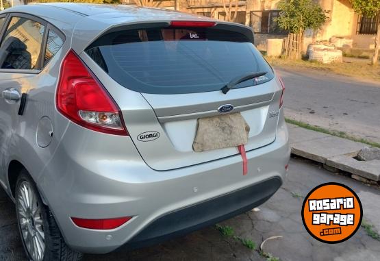 Autos - Ford Fiesta se titanium 2015 Nafta 70000Km - En Venta