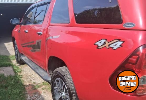 Camionetas - Toyota Hilux SRX 2016 Diesel 34326Km - En Venta