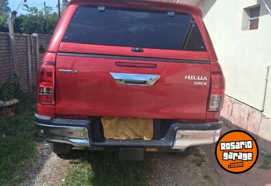 Camionetas - Toyota Hilux SRX 2016 Diesel 34326Km - En Venta