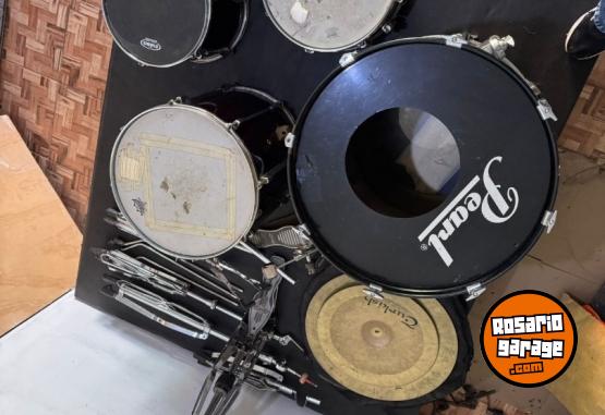 Instrumentos Musicales - Bateria pearl export de los 90' + fierros + platillos - En Venta