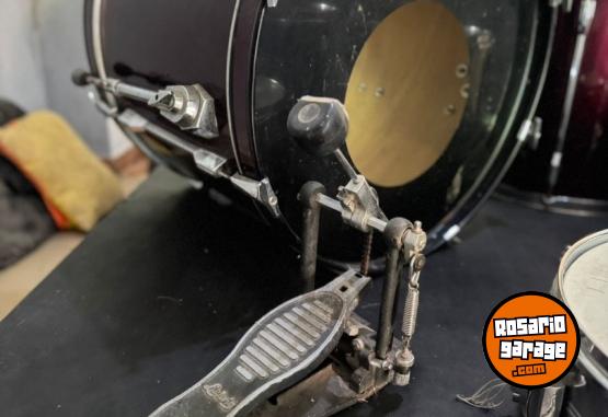 Instrumentos Musicales - Bateria pearl export de los 90' + fierros + platillos - En Venta