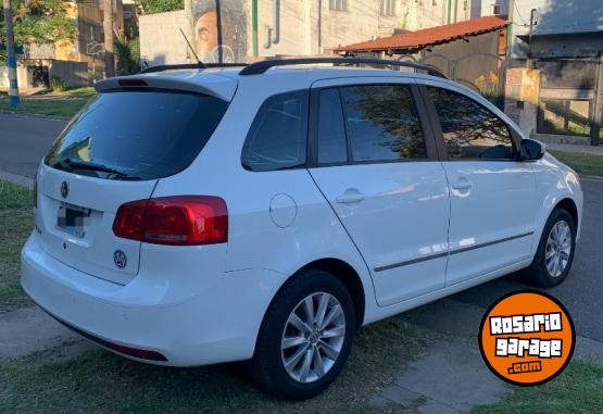 Autos - Volkswagen SURAN 2011 Nafta 1111Km - En Venta