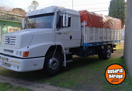 Camiones y Grúas - Venta o permuta por mayor valor - En Venta