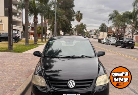 Autos - Volkswagen SURAN 2009 Nafta 147000Km - En Venta
