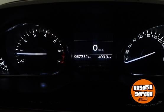 Autos - Peugeot 208 xy 2014 Nafta 87231Km - En Venta
