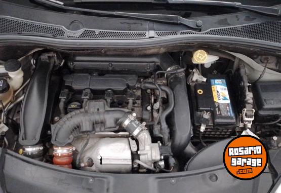 Autos - Peugeot 208 xy 2014 Nafta 87231Km - En Venta