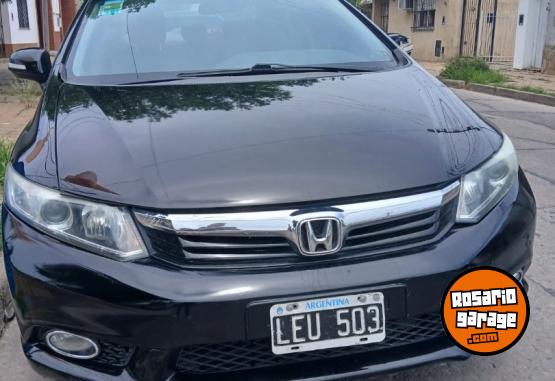Autos - Honda Civic 2012 Nafta 220000Km - En Venta