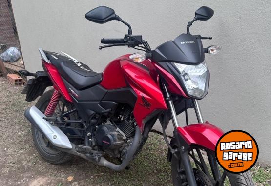 Motos - Honda twister cb125 2023 Nafta 12000Km - En Venta