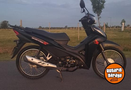 Motos - Honda New Wave S 2022 Nafta 8500Km - En Venta