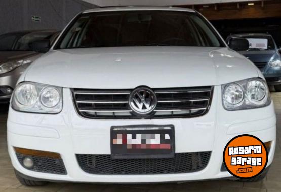 Autos - Volkswagen Bora 2010 Nafta 120000Km - En Venta