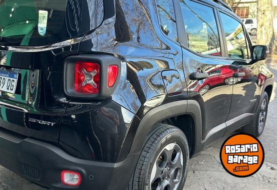 Camionetas - Chrysler Jeep Renegade 2016 Nafta 170000Km - En Venta