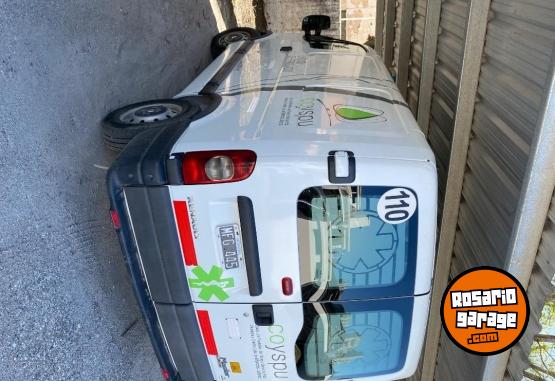 Utilitarios - Renault Master 2013 Diesel 213000Km - En Venta