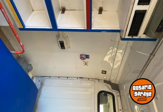 Utilitarios - Renault Master 2013 Diesel 213000Km - En Venta