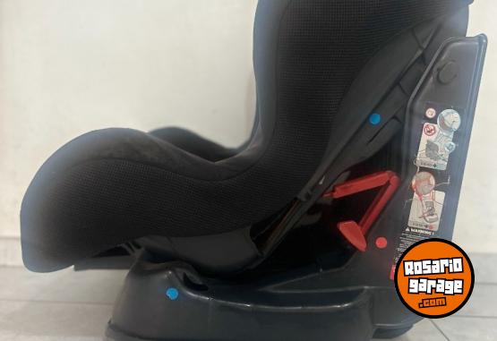 Artículos para bebé - Asiento/butaca De Auto P/niños - Negro - Hasta 18 Kg - Usado (Usado) - En Venta