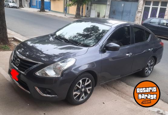 Autos - Nissan Versa 2015 Nafta 152000Km - En Venta