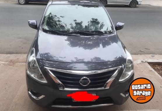 Autos - Nissan Versa 2015 Nafta 152000Km - En Venta