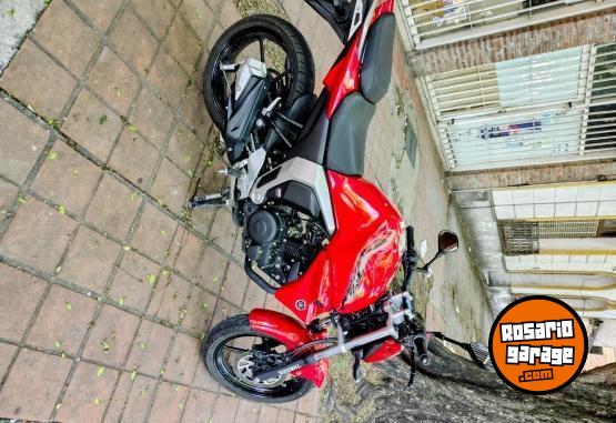 Motos - Yamaha Fz Fi 2021 Nafta 9750Km - En Venta