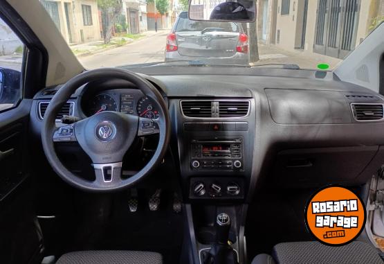 Autos - Volkswagen Suran trendline 1.6 2012 Nafta 164000Km - En Venta