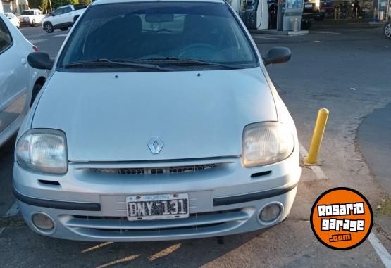 Autos - Renault Clio 2000 Diesel 260Km - En Venta