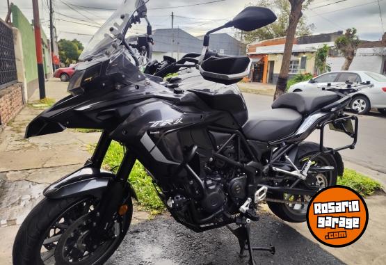 Motos - Benelli TRK 502 2022 Nafta 14000Km - En Venta