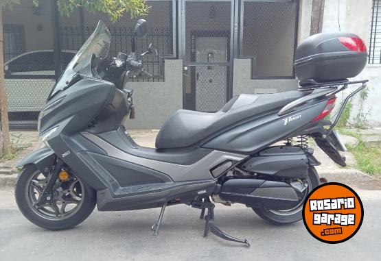 Motos - Kymco X TOWN 250 2022 Nafta 12000Km - En Venta