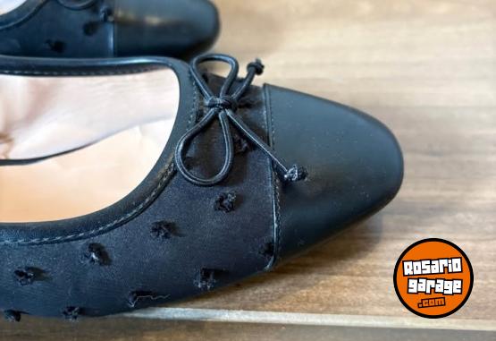 Indumentaria - Chatitas Marca Zara talle 38 - En Venta